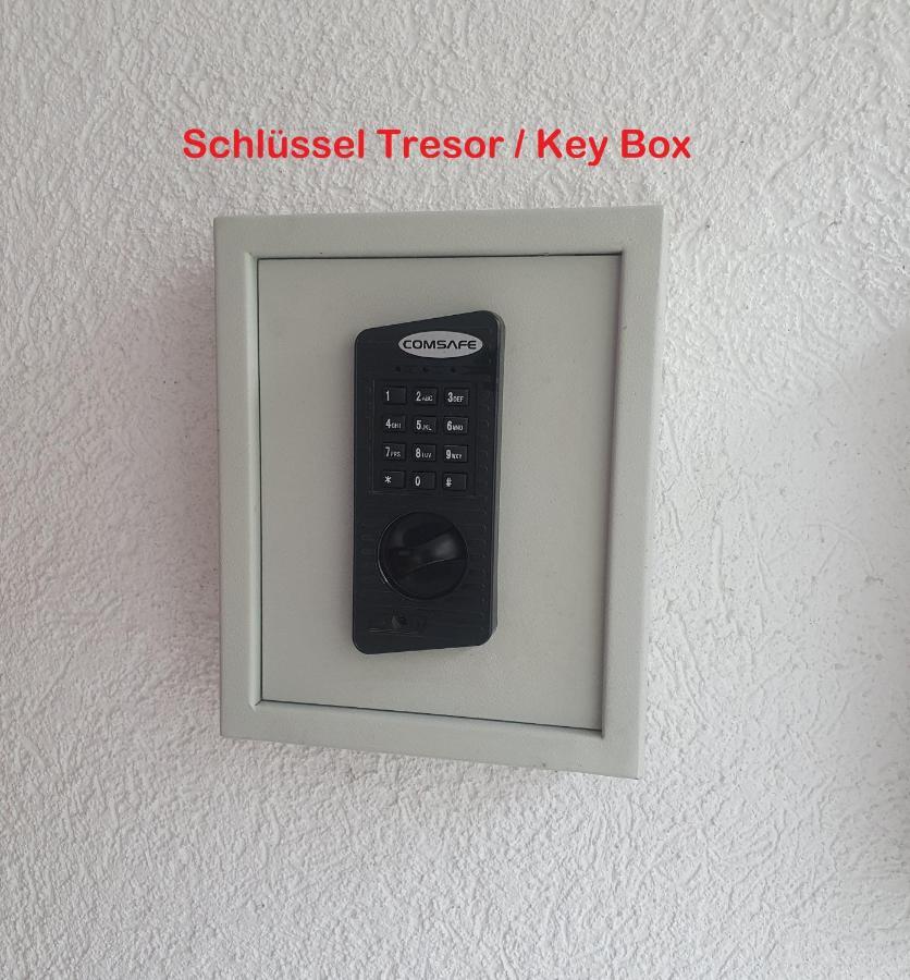 Hotel Apartment Am Arbach Eningen unter Achalm Eksteriør billede